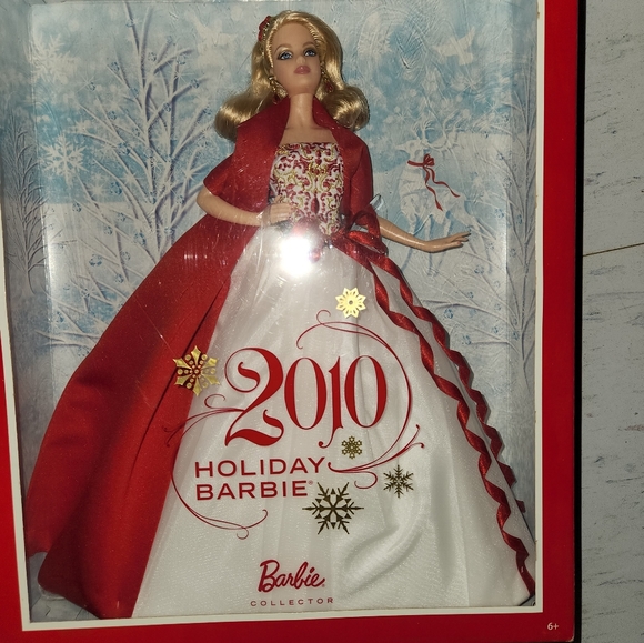 Lot of collectible barbies. 17